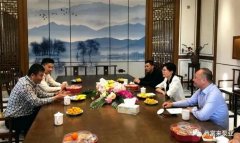 白坭镇委书记何海虹到合肥翟云个性化礼品定制有限公司走访调研